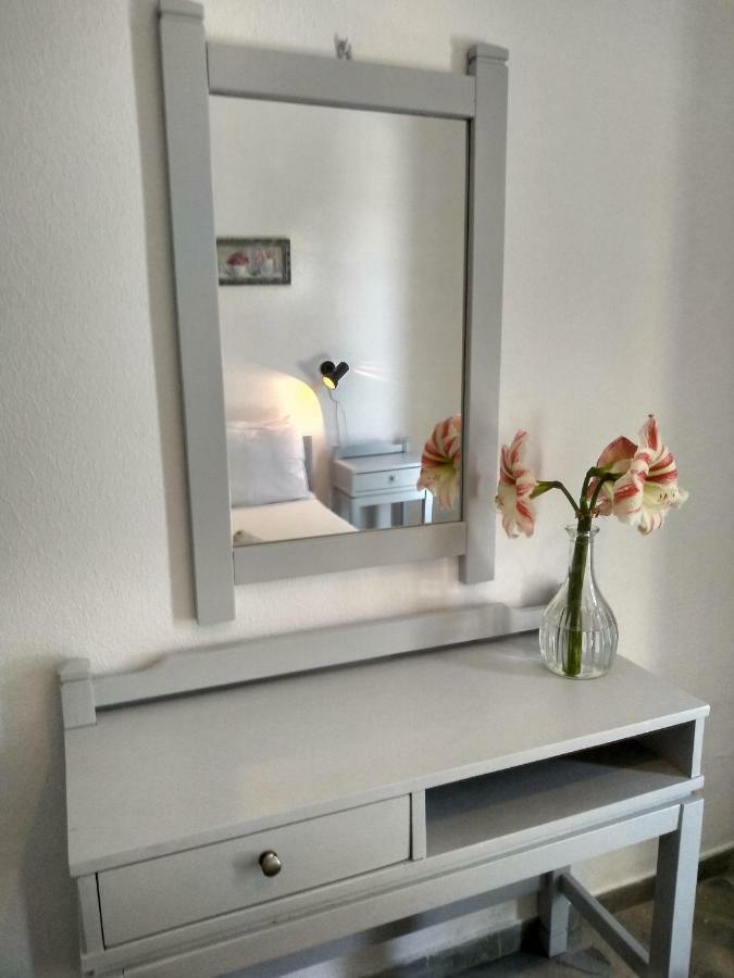 Galaxy Apartments Alikí Extérieur photo