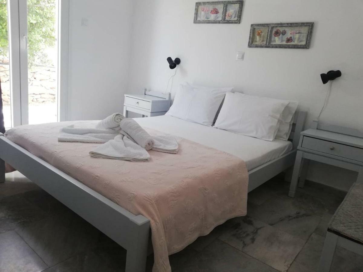 Galaxy Apartments Alikí Extérieur photo
