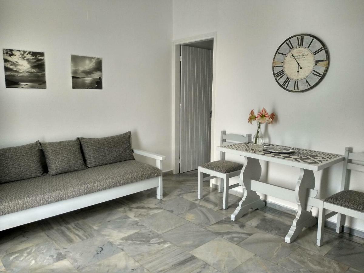 Galaxy Apartments Alikí Extérieur photo